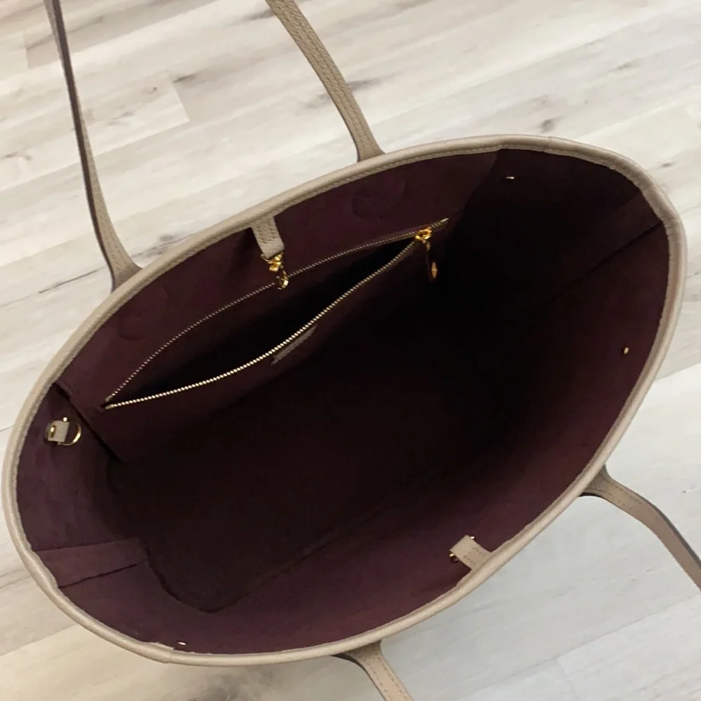 Louis Vuitton Neverfull MM Empreinte Leather Tote Shoulder Bag